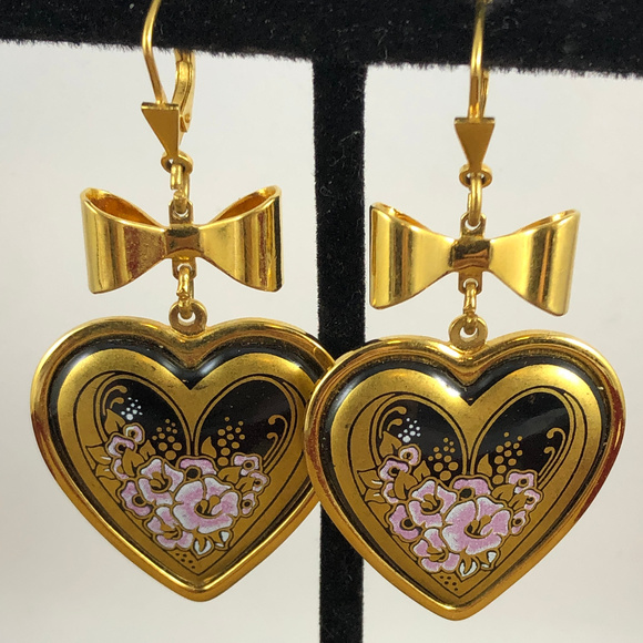 Vintage Michaela Frey Enamel Floral Heart Earrings - Picture 1 of 6